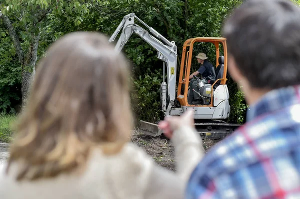 Dig en man mannen — Stockfoto