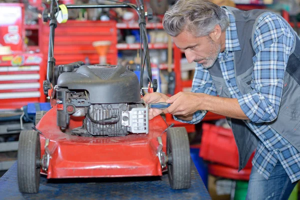 Fixing 2024 lawn mower