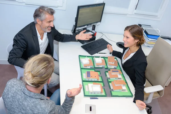 Bostäder industrin planering och yrke — Stockfoto