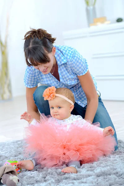 Servizio fotografico e lavoro di un bambino — Foto Stock