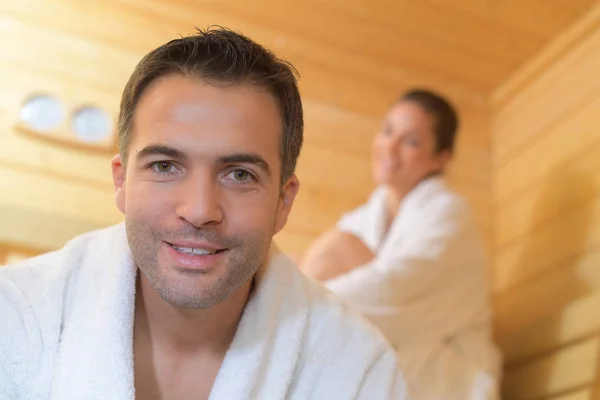 Portret van man in sauna — Stockfoto