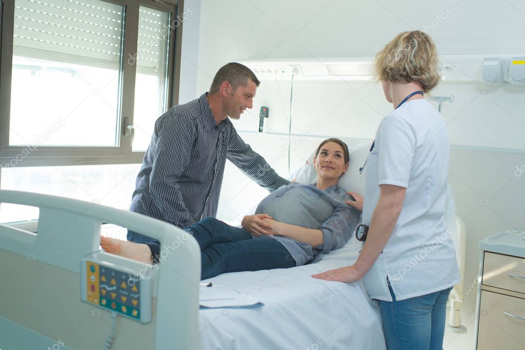 pregnant woman in hospital — Stock Photo © photography33 158206976