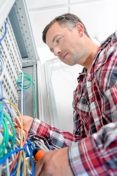 Technician in the server room — Stock Photo, Image