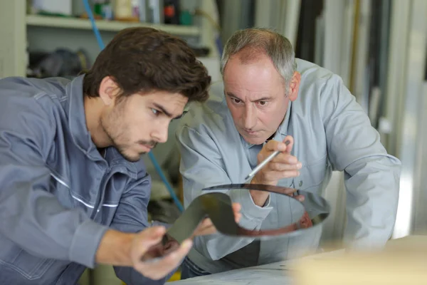 Studie av materialet — Stockfoto