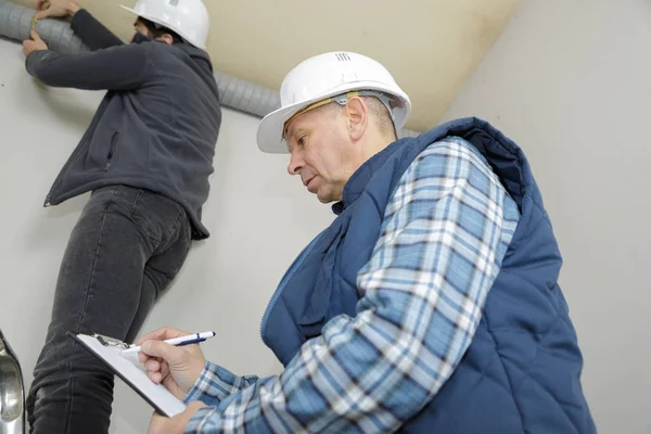 同僚の男性建築家 — ストック写真