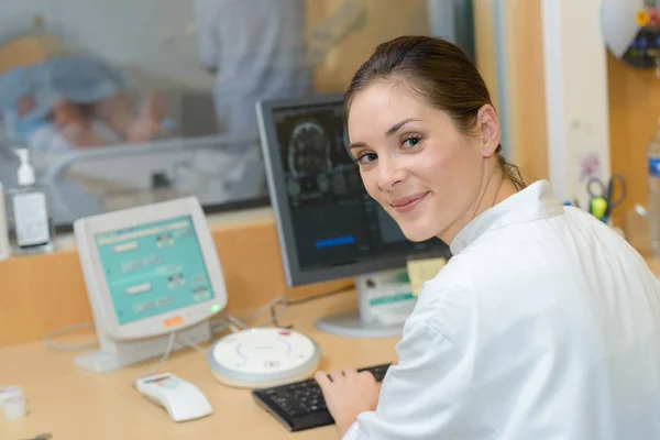 Porträt einer Krankenschwester — Stockfoto