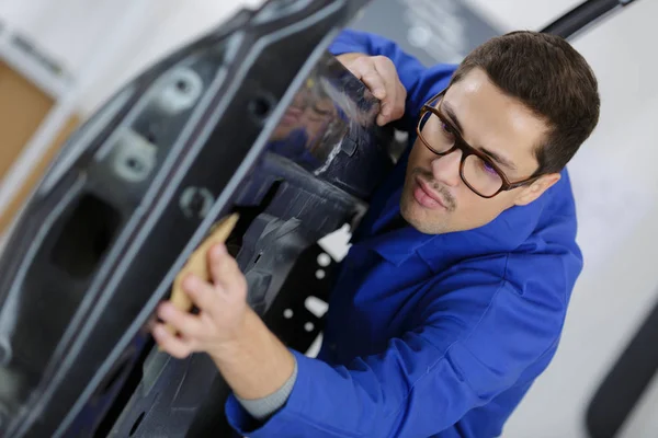 Car door fix and change a part — Stock Photo, Image