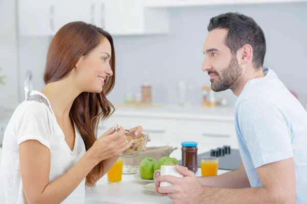 Couple having a breakfast — Stock Photo, Image