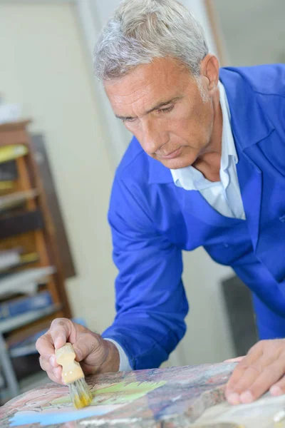 Painting a marble and work — Stock Photo, Image