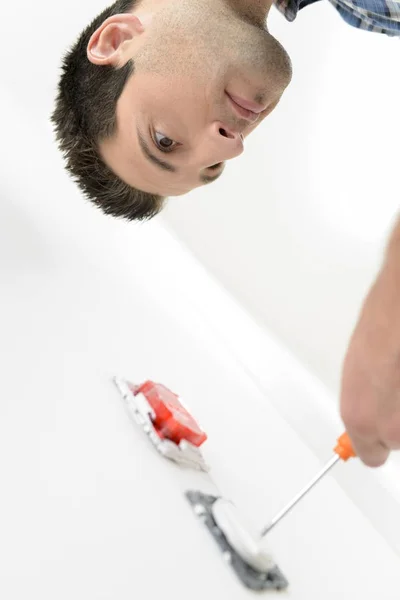 Need to change that light switch — Stock Photo, Image