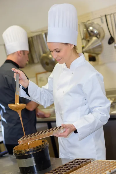 The chocolate chef and chef — Stock Photo, Image