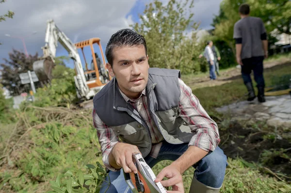 Denken foreman en jongeren — Stockfoto