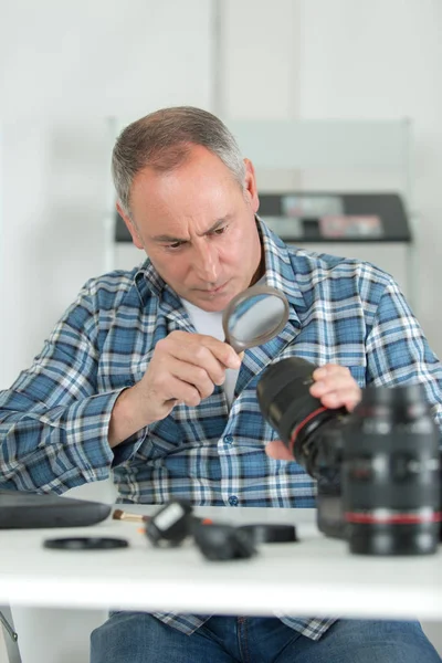 Wartung und Reparatur der Ausrüstung fotografieren — Stockfoto