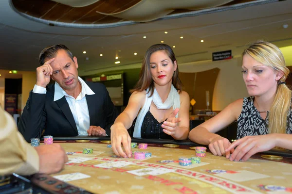 Understanding the game and casino — Stock Photo, Image