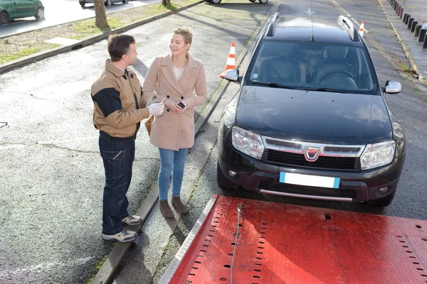 Obstakel op de weg — Stockfoto