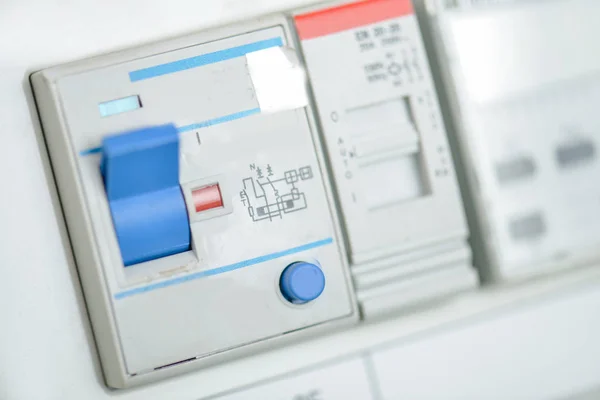 Fusebox schakelaar en box — Stockfoto