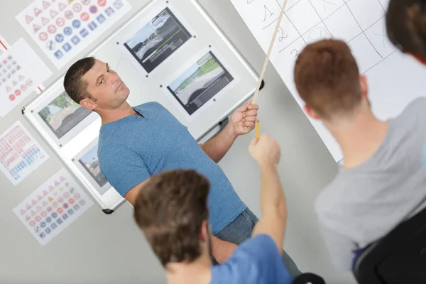 Verkeer code les en verkeer — Stockfoto