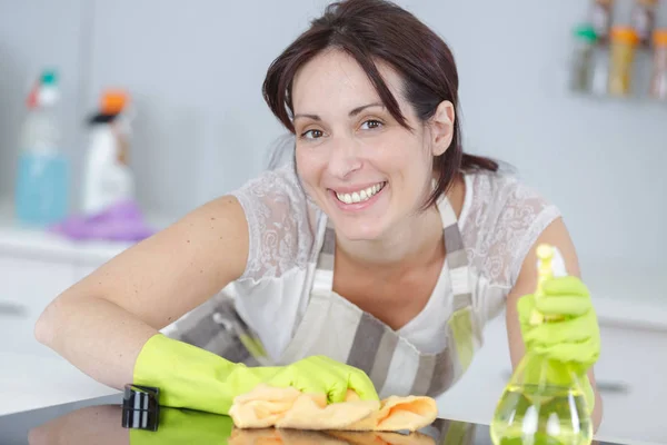Woman happy with cleaning — Stock Photo, Image