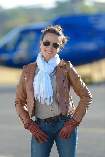 Portrait of a confident female helicopter pilot — Stock Photo, Image