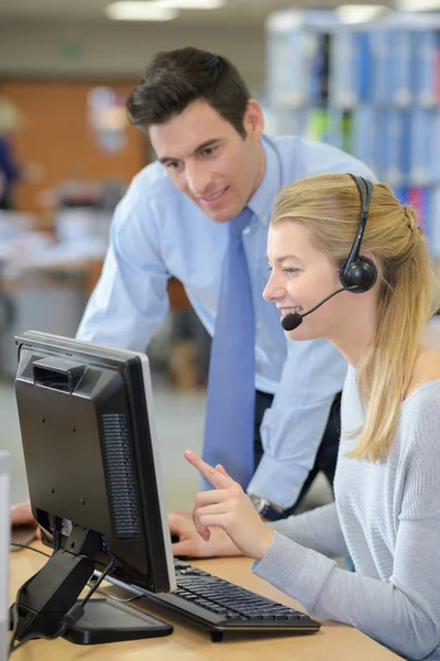 Informatör och assistent — Stockfoto