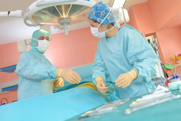 Surgeon during difficult operation — Stock Photo, Image