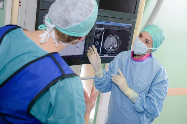 Durante a operação médica — Fotografia de Stock