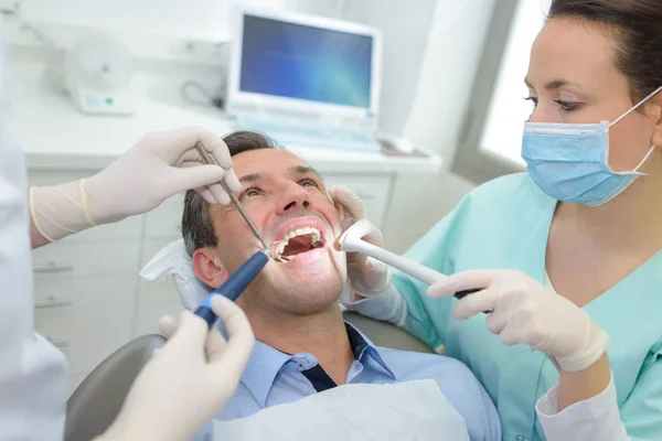 Appuntamento dal dentista — Foto Stock