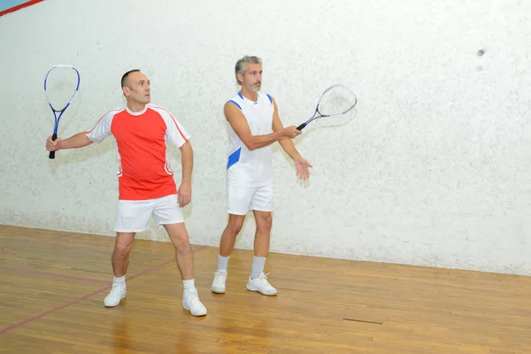 Menn spiller squash og squash – stockfoto