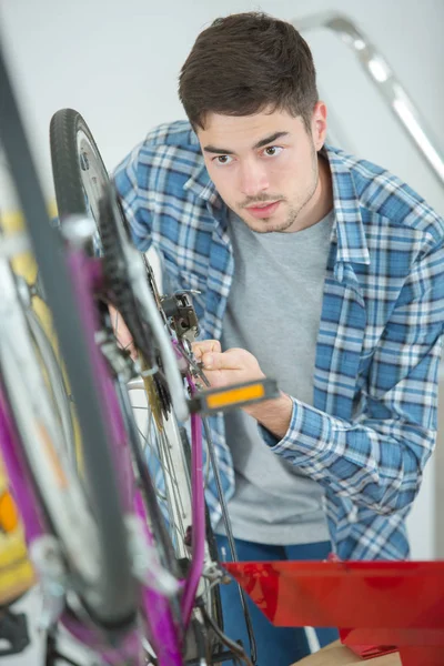 Cambiare le rotture della moto — Foto Stock