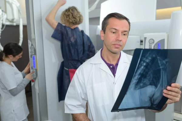 Gezondheidszorg medisch en radiologie concept — Stockfoto