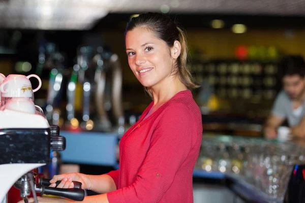 Young Woman Barista Making Coffee Cafe — Stock Photo, Image