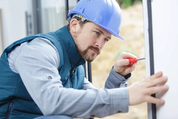 Manlig Byggare Produktionen Fönster Pvc — Stockfoto