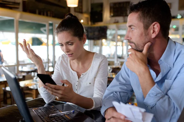 Travailler Avec Des Documents Financiers — Photo