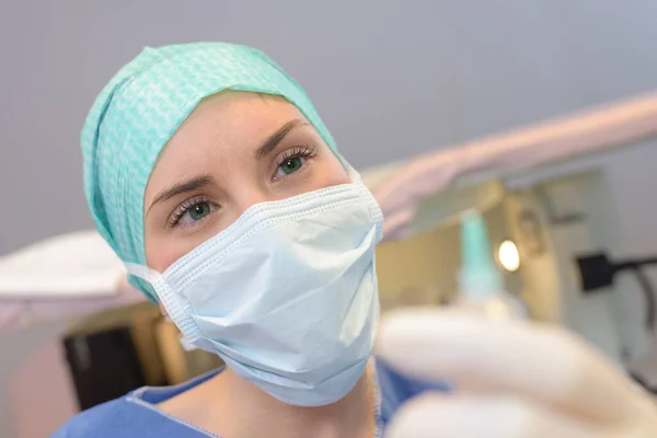 Portrait Nurse Preparing Shot — Stockfoto