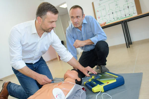 Man First Aid Training — Stock Photo, Image