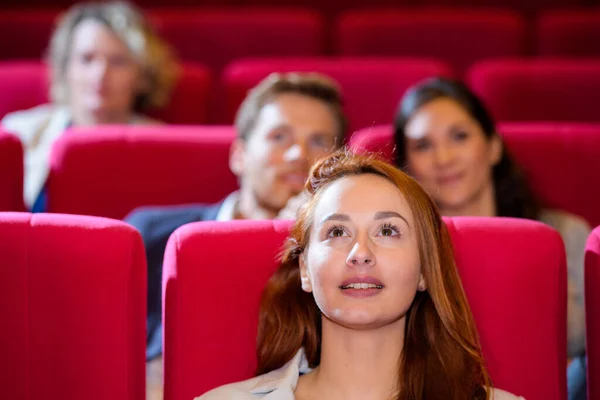 Viendo Una Película Cine — Foto de Stock