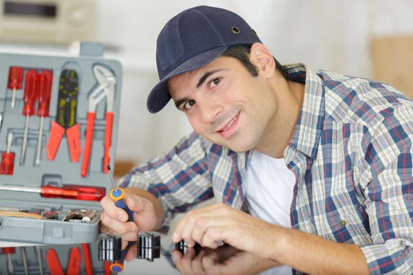 Man Drill Screws Concept — Stock Photo, Image