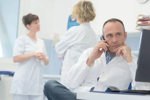 Arzt Telefon — Stockfoto