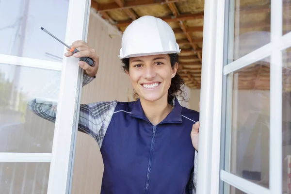 Young Woman Builder Looking Window — Stock Photo, Image