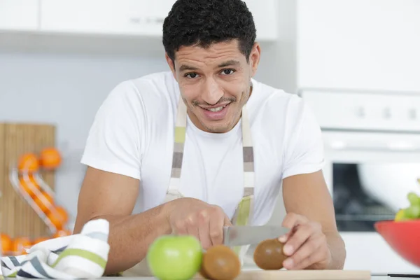 Chef Hombre Cocina Cocina — Foto de Stock