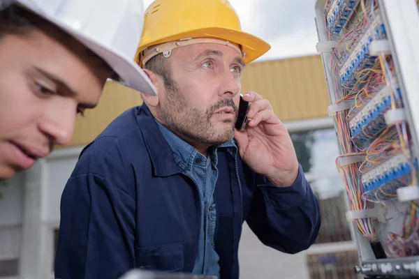 Two Electric Technicians Work — Stock Photo, Image