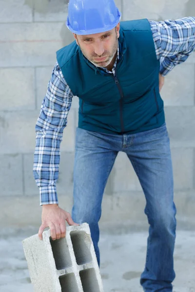 Bauarbeiter Verletzt Sich Erneut — Stockfoto