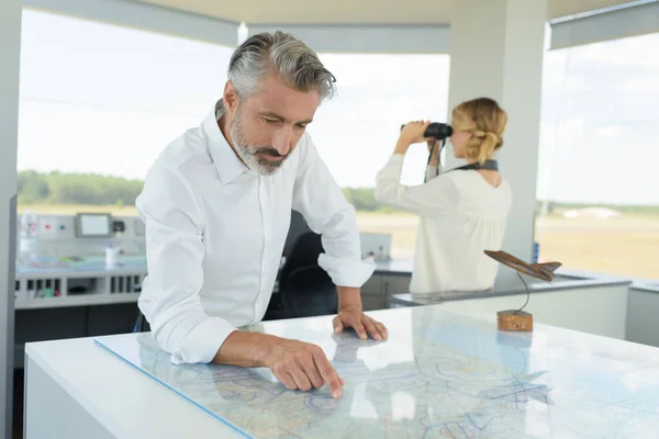 Man Control Tower School — Stock Photo, Image