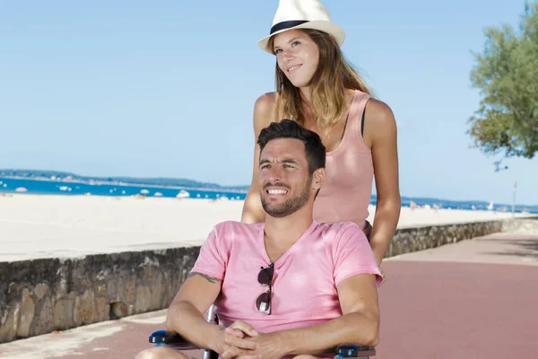 Handicapped Young Couple Resting Beach — Stock Photo, Image