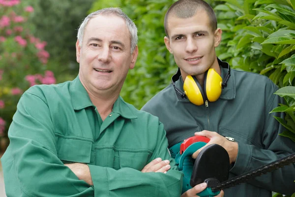 Retrato Dois Jardineiros Homens — Fotografia de Stock