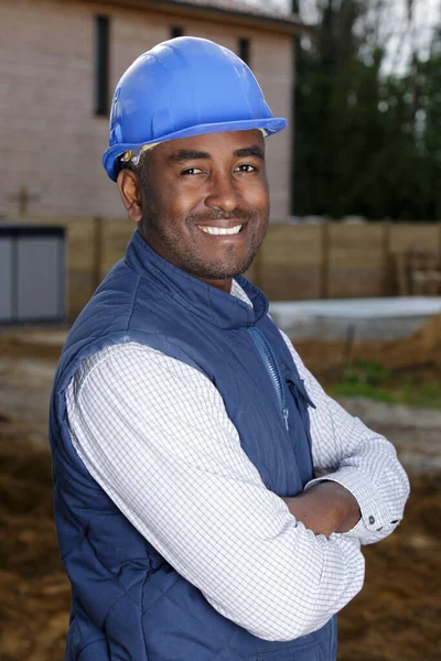 Happy Construction Worker Crossed Arms — Stock Photo, Image