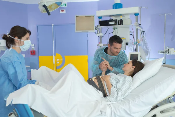 Husband Woman Giving Birth Labor Room Hospital — Stock Photo, Image