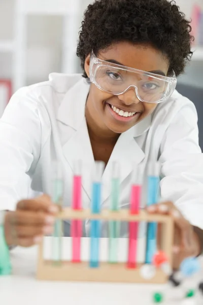 Woman Student Chemistry Lab Smiling Camera — Stock Photo, Image