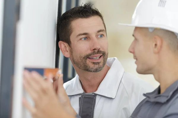 Les Deux Peintres Travaillant Intérieur — Photo