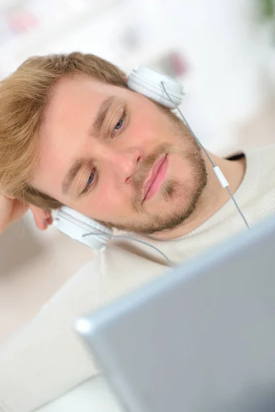 Man Using App Usually Internet — Stock Photo, Image